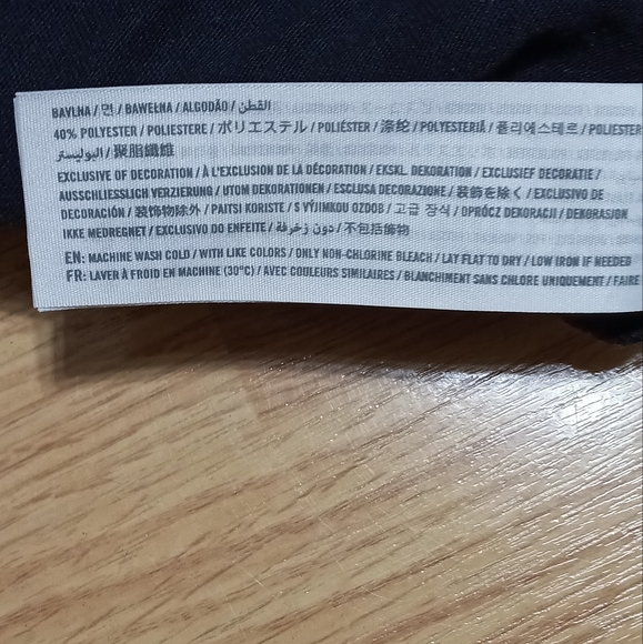 Hollister cold shoulder bodycin dress.  EUC.  SIZE XS - Picture 8 of 9